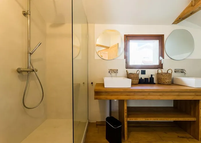 Kabane Keyweek Pool Sauna Downtown Вілла Біарріц