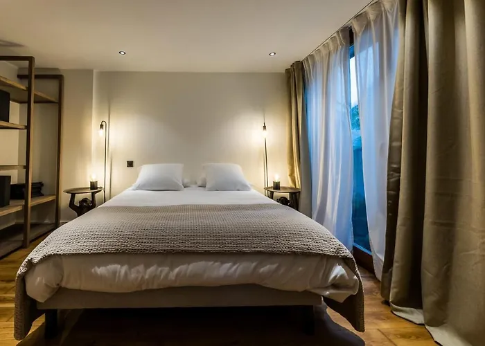 Вілла Kabane Keyweek Pool Sauna Downtown *